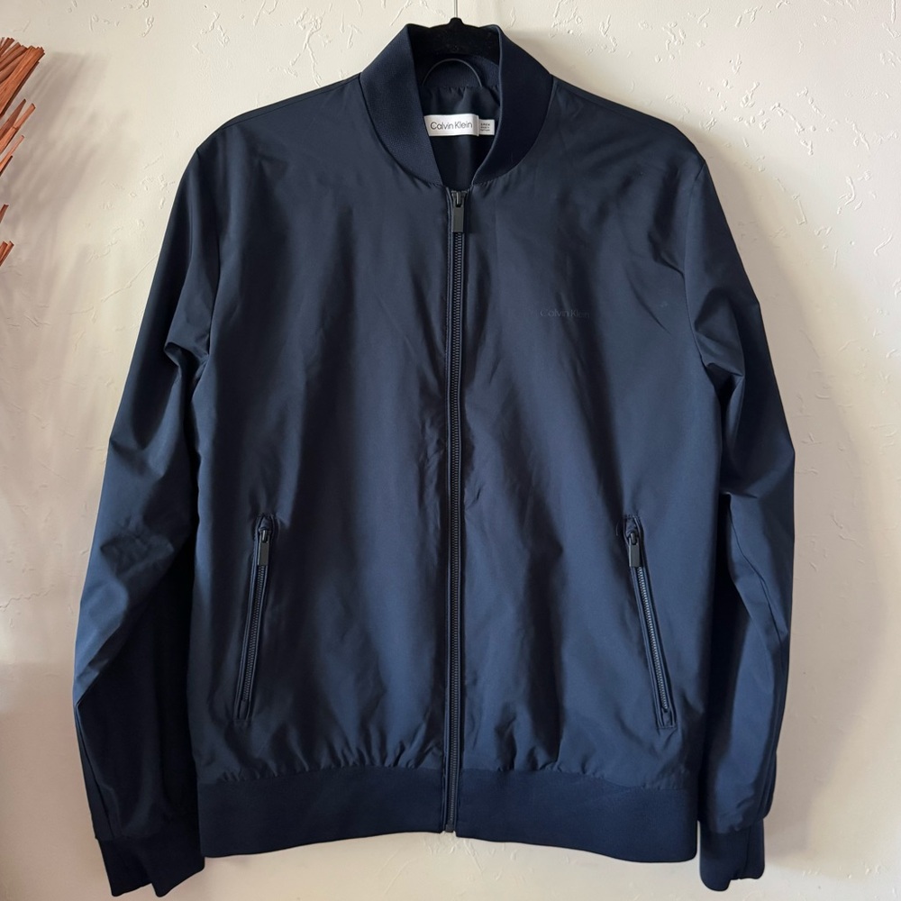 NWOT Calvin Klein Men’s Matte Bomber Jacket Navy Men’s Size S